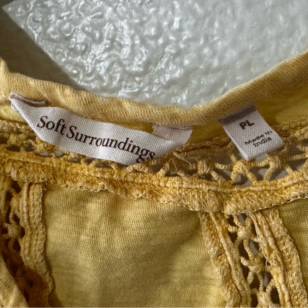 🌻3 for $13🌻 Soft Surroundings |  100 % Cotton Yellow Top, Embroidery Sz Petite L - Picture 7 of 9